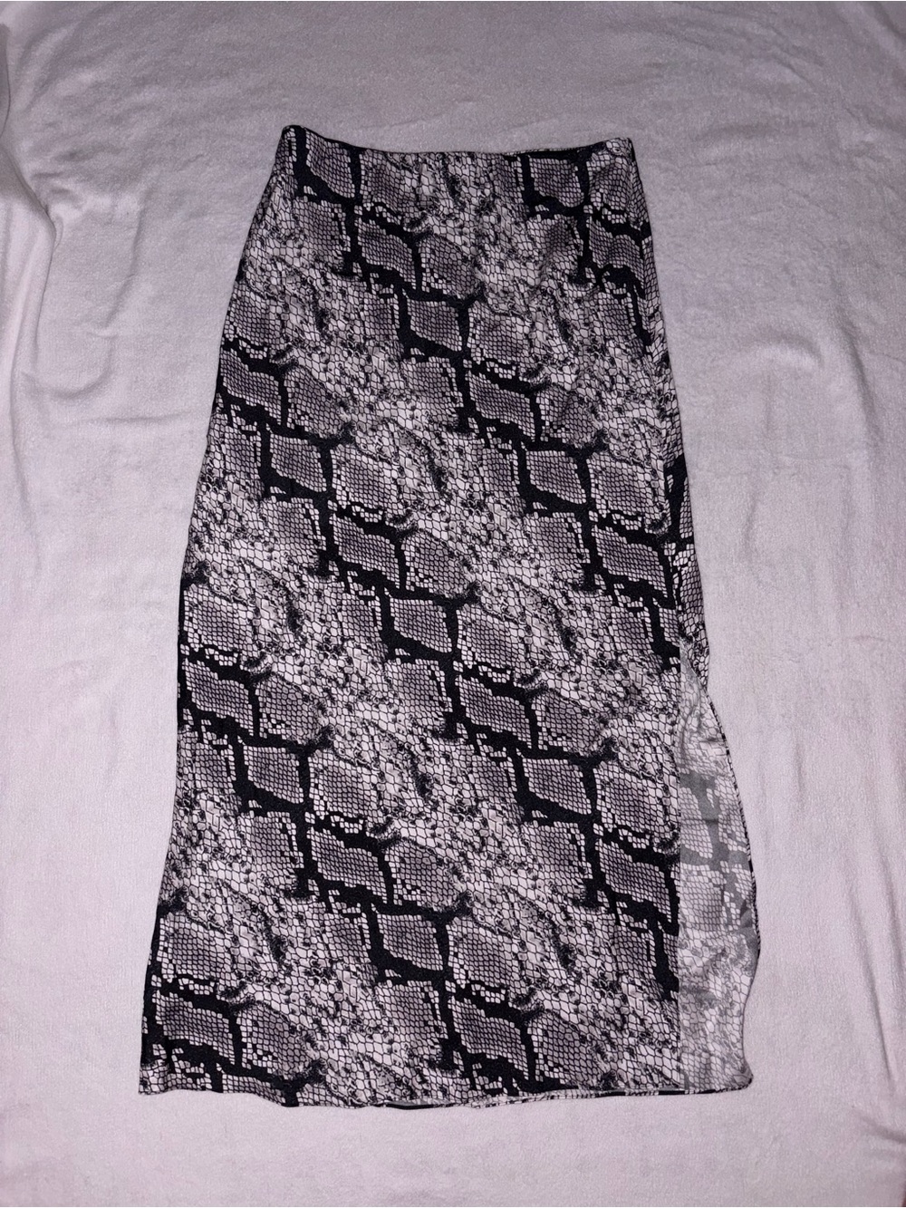 Theory Black and White Snake-Print Maxi Skirt
